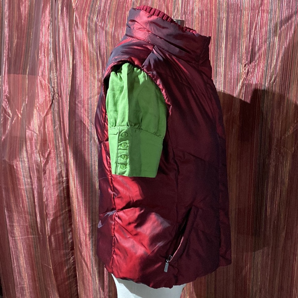 Relativity metallic red zip/button vest - Picture 4 of 9
